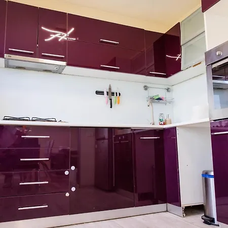 Apartment A&j *